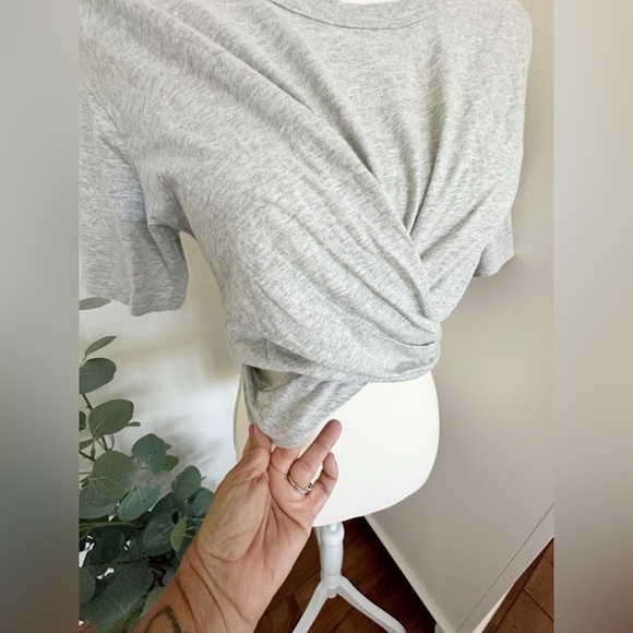 Aerie Women’s Gray Wrap Tie Back Crop Top Size XS - Picture 3 of 12